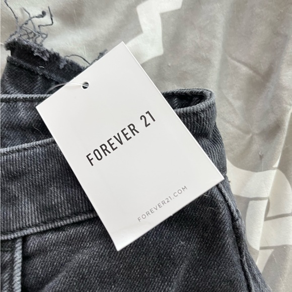 Forever 21 High-Rise Split Flare Jeans - Picture 3 of 6